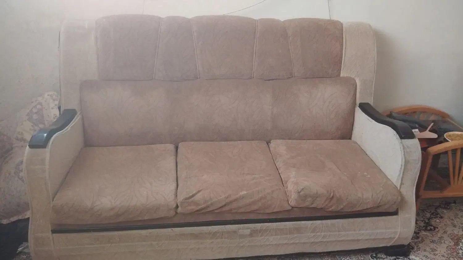 فروش مبل راحتی|مبلمان خانگی و میز عسلی|تربتحیدریه, کلاته توکلی|دیوار