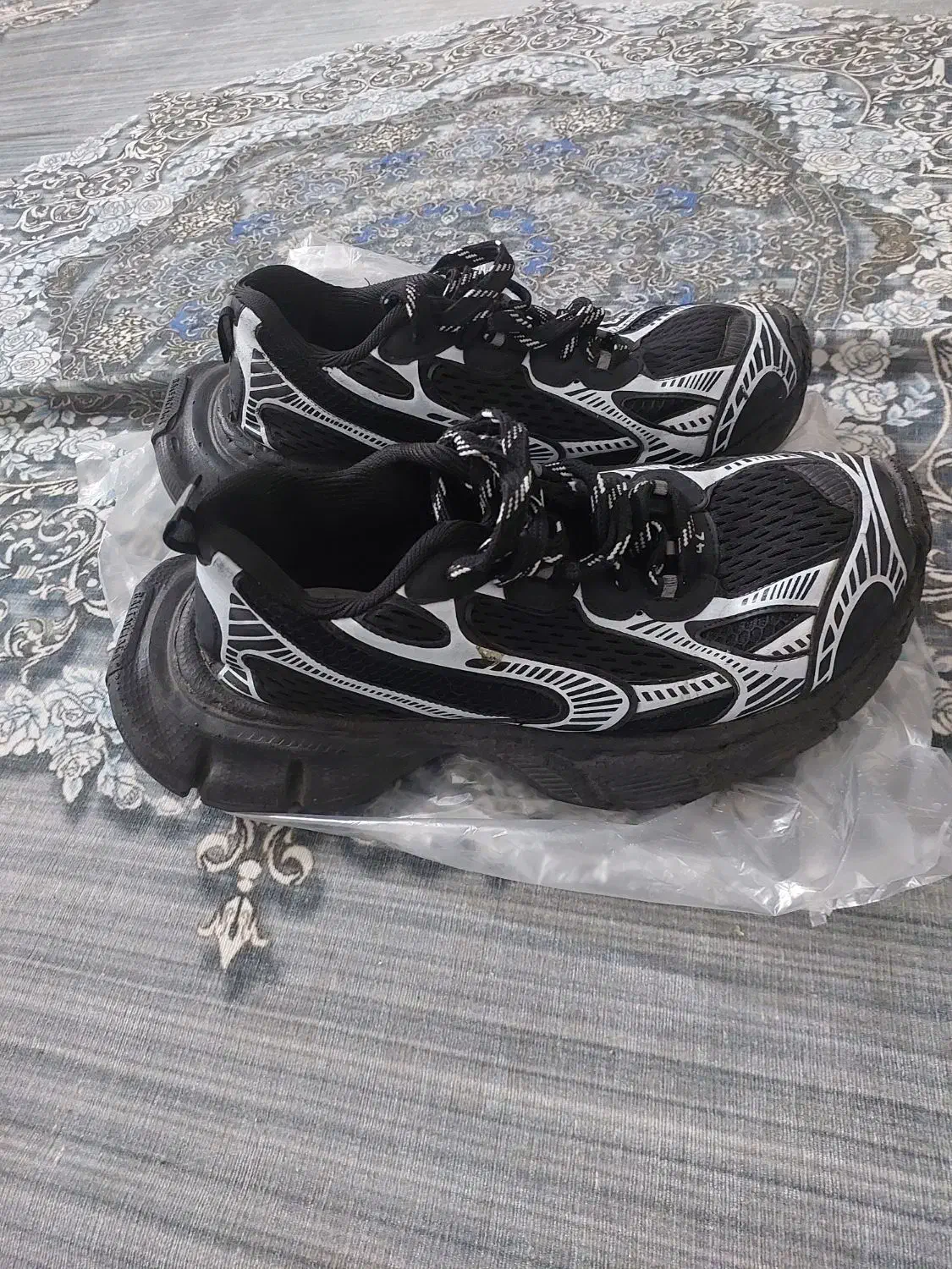 کتونی مردونه|کیف، کفش، کمربند|قم, ولیعصر|دیوار