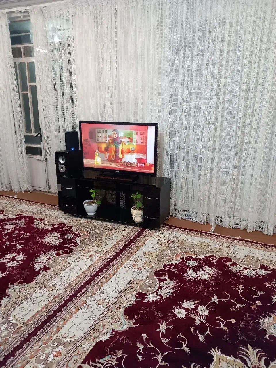 اجاره  سوئیت سوییت پارکینگ دار در شهر درود،دررود|اجارهٔ کوتاه‌مدت آپارتمان و سوئیت|نیشابور, کوی فرهنگیان|دیوار