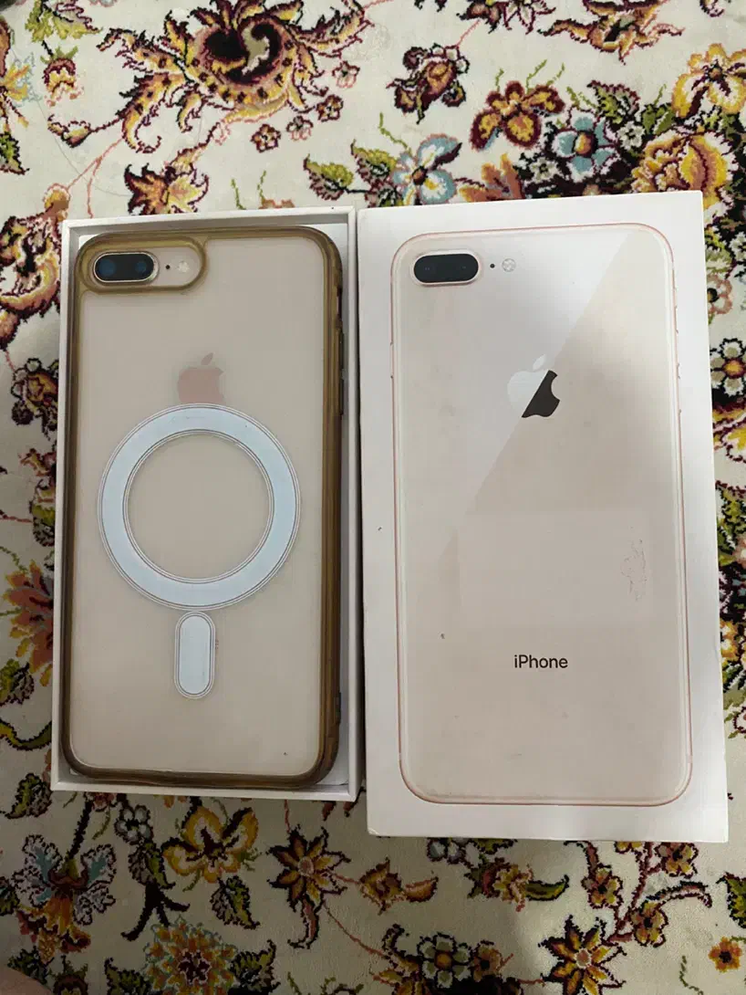 ایفون ۸پلاس ۶۴گیگ|موبایل|اراک, |دیوار