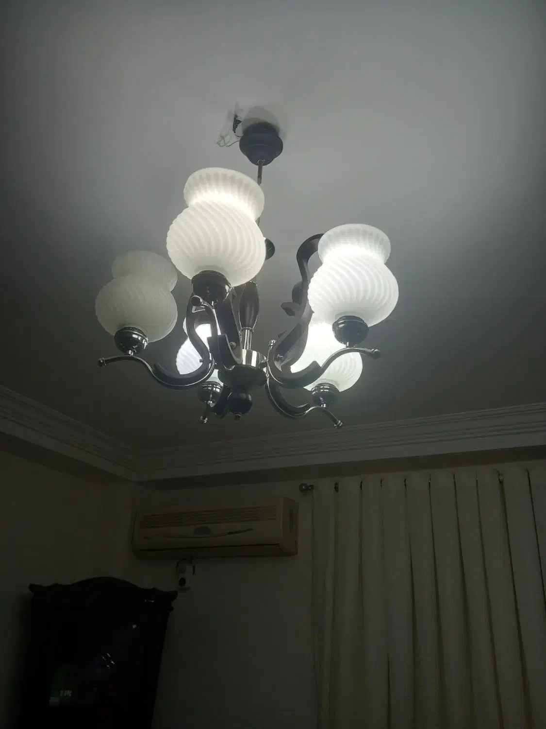 ۲ عدد لوستر|لوستر و چراغ آویز|گرگان, |دیوار