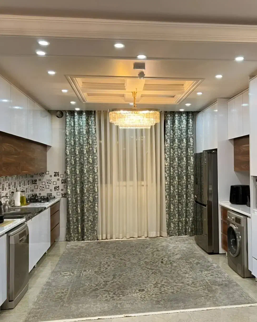 ۱۱۰ متر زیر بنا سه خواب فول باز سازی|اجارهٔ آپارتمان|اهواز, کوی جواهری|دیوار