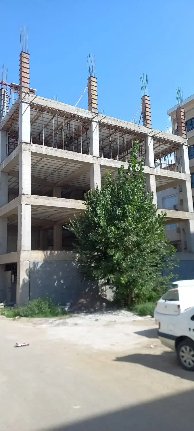 کارگر ساختمانی برای انجام کارای ساخت ساختمان|استخدام معماری، عمران و ساختمانی|لنگرود, |دیوار