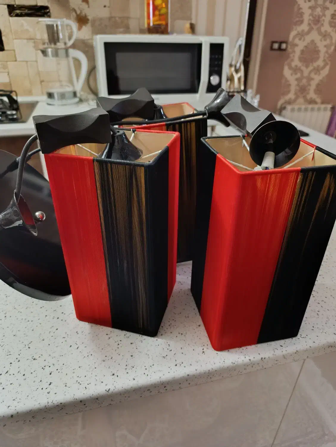 لوستر سه شاخه لوکس|لوستر و چراغ آویز|کرج, مهرویلا شمالی|دیوار