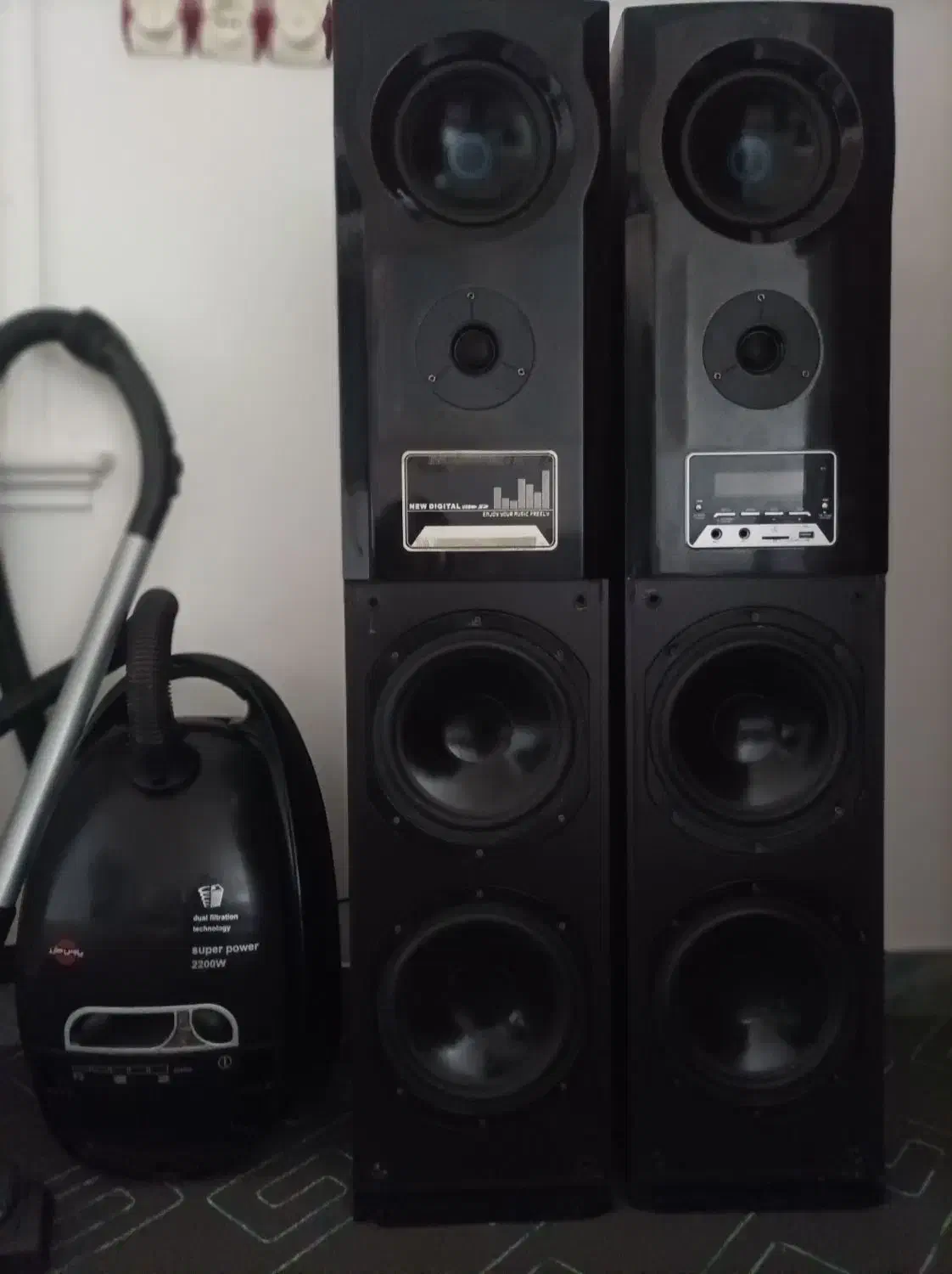 جاروبرقی پارس خزر 2200وات فابریک سالم|جاروبرقی، جارو شارژی، بخارشو|اردبیل, |دیوار