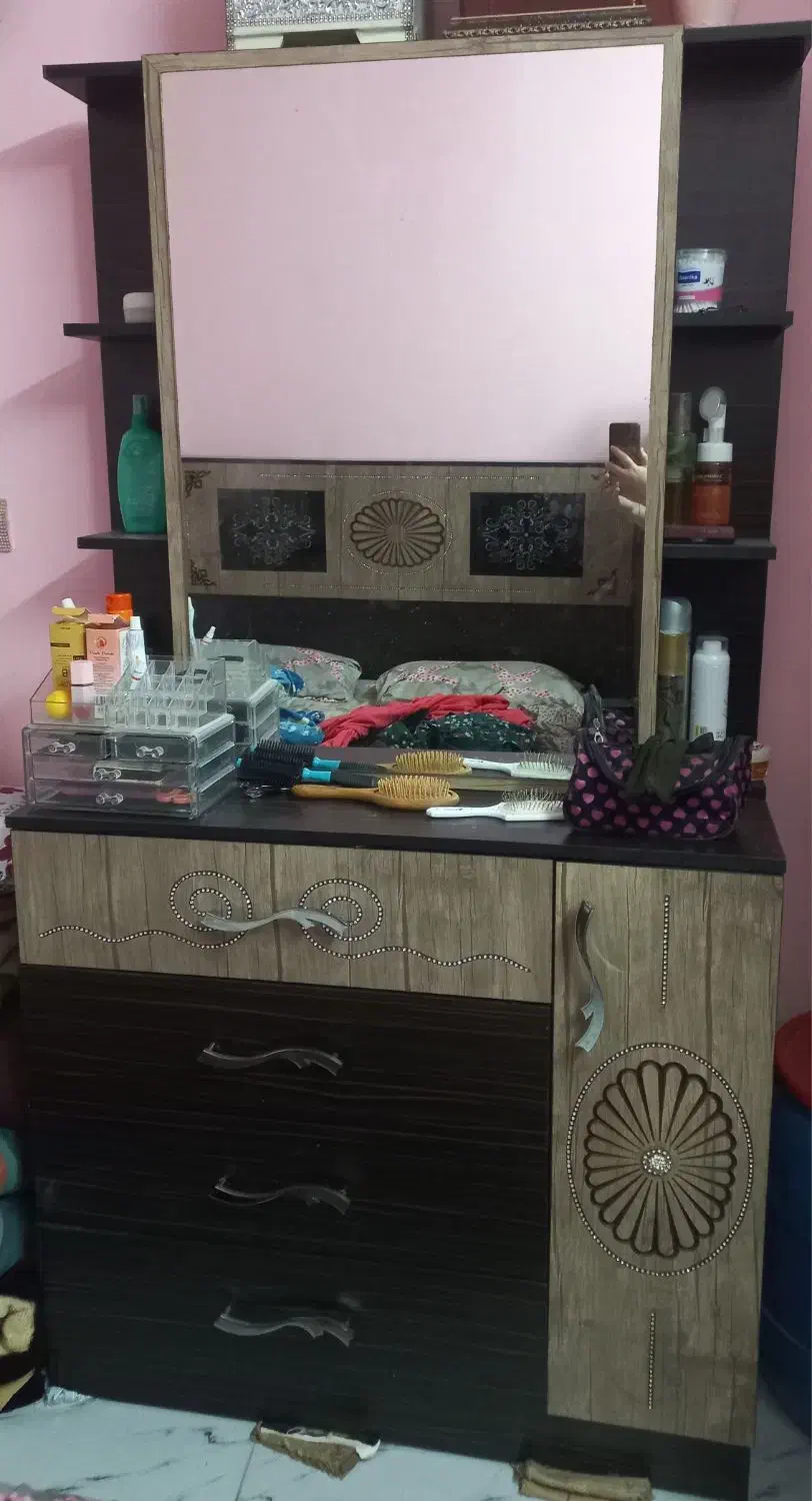 میز آرایشی عروس|بوفه، ویترین، کنسول|بابل, |دیوار