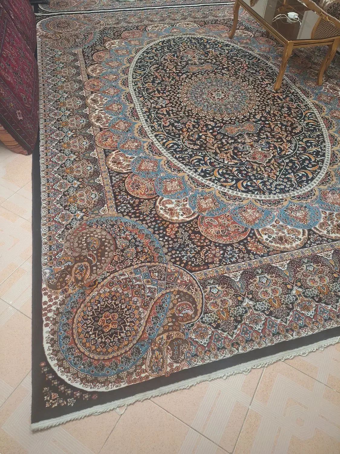 قالین ۱۲متری|فرش|مشهد, کلاهدوز|دیوار