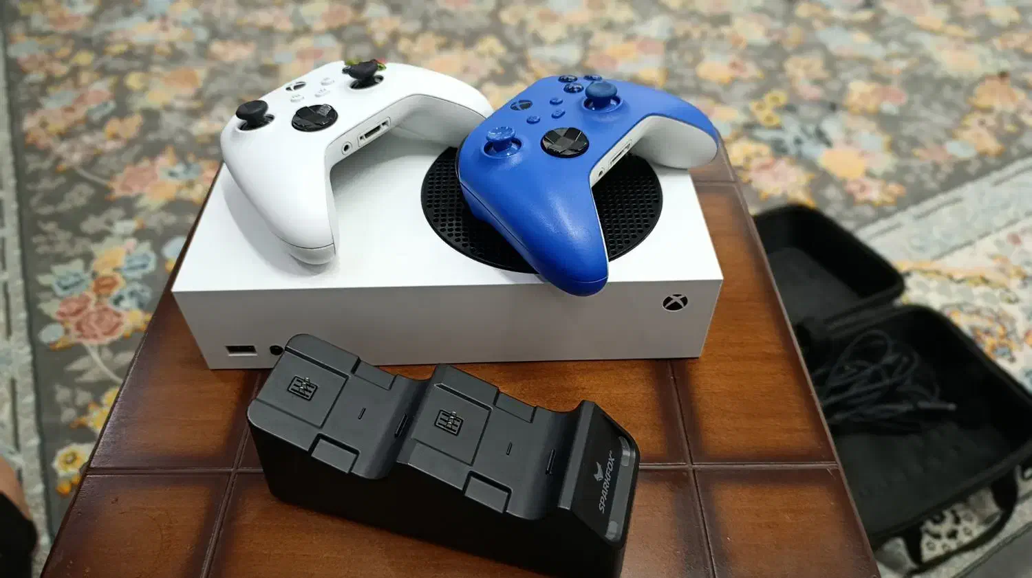 دستگاه Xbox serie s دو دسته|کنسول، بازی ویدئویی و آنلاین|مشهد, حسین‌آباد|دیوار