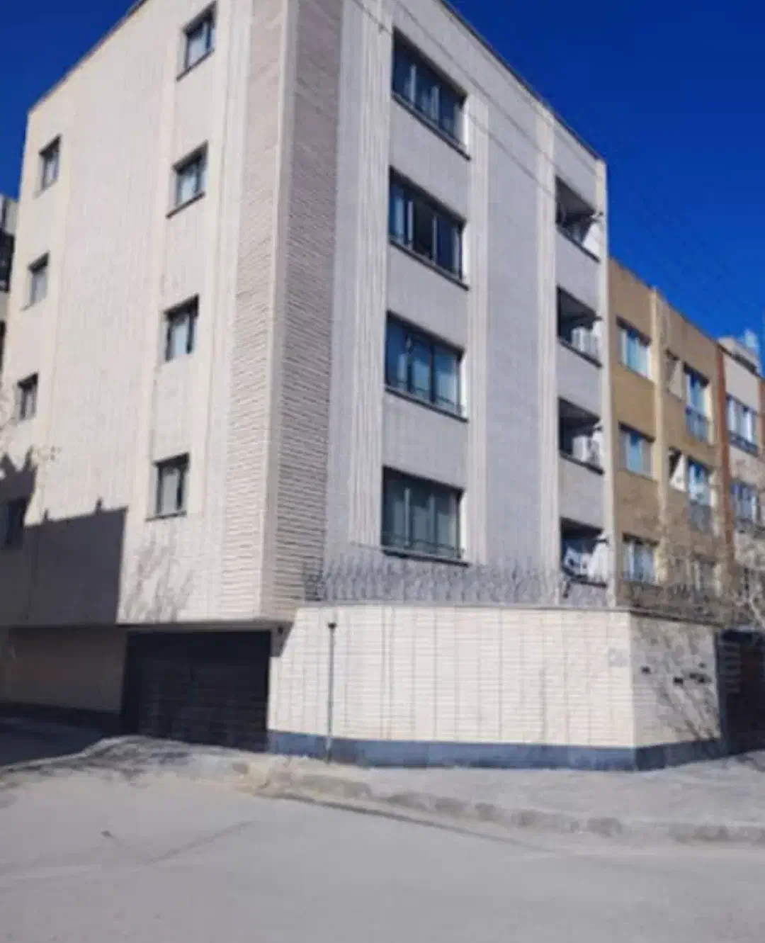 اجاره واحد 130متری ،تک واحدی|اجارهٔ آپارتمان|اصفهان, صدف|دیوار