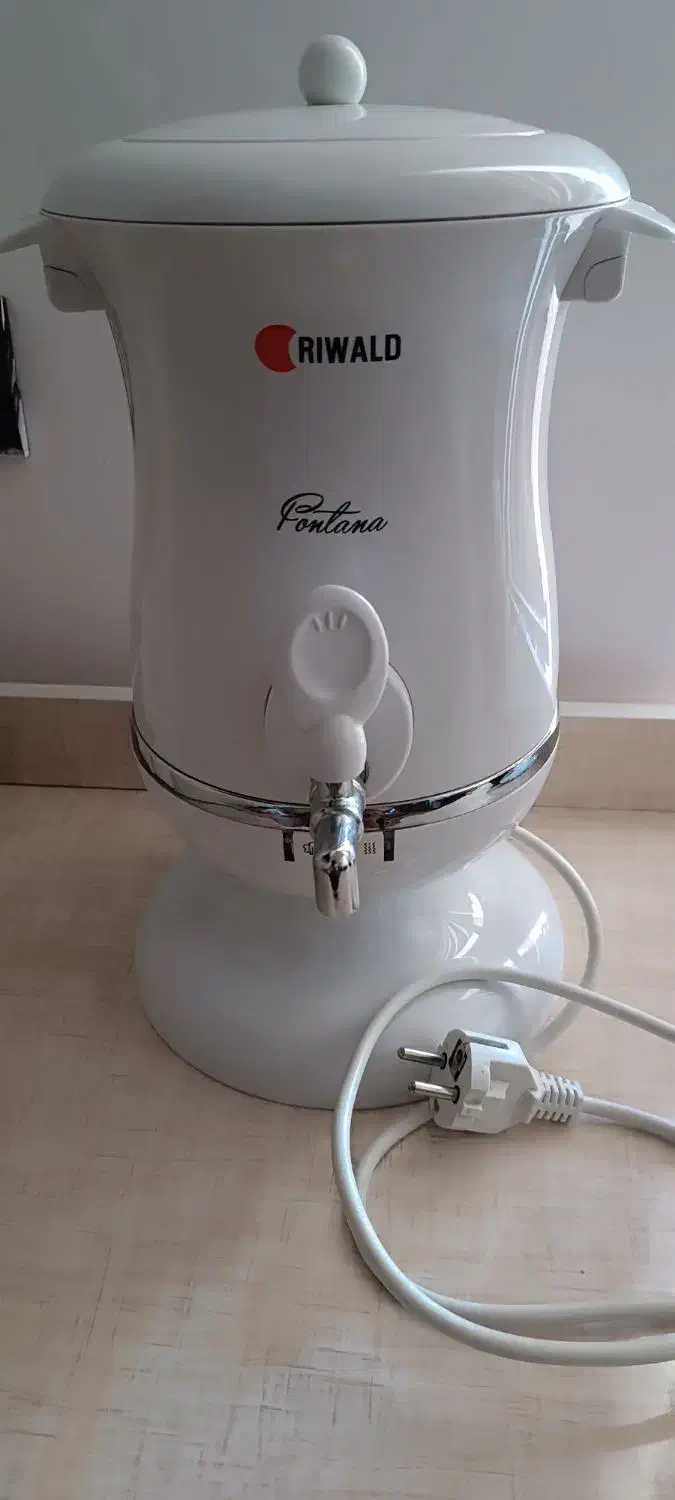 سمار برقی ریوالد کاملا سالم مناسب جهیزیه|سماور، چایساز، قهوهساز|مراغه, |دیوار