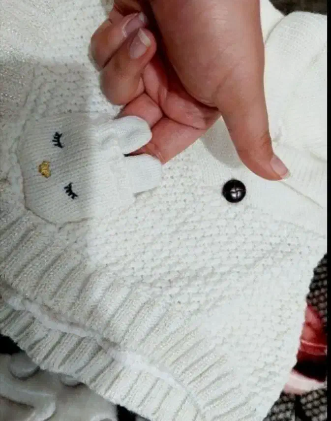 شنل بافت نوزادی خارجی برند kiabi رنگ شیری|کفش و لباس بچه|قم, باجک یک|دیوار