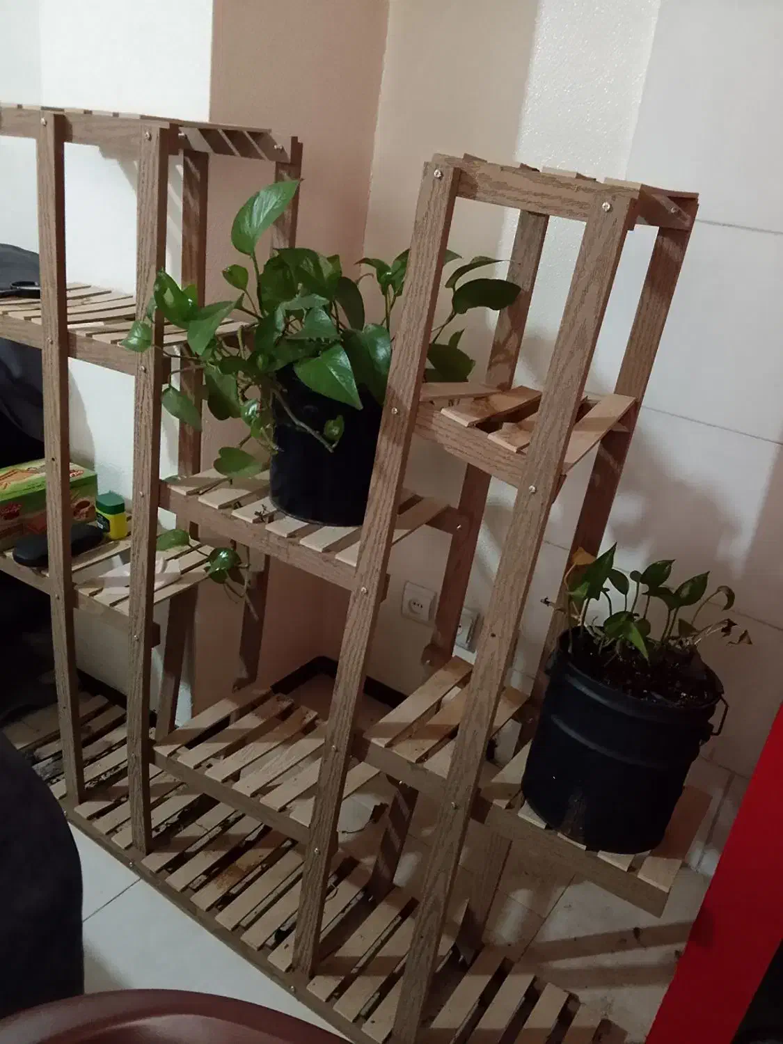 فروش استند گلدان|کتابخانه، شلف، قفسه‌های دیواری|شاهین‌شهر, حافظ شمالی|دیوار