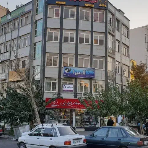 دفتر کار اداری ، روبروی بازار روز. جنت آباد جنوبی|اجارهٔ دفتر کار، اتاق اداری، مطب|تهران, جنتآباد جنوبی|دیوار