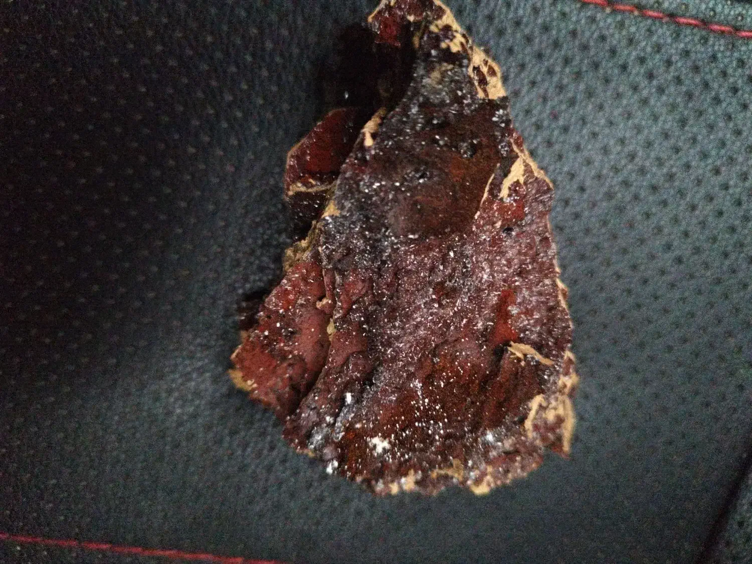 سنگ کیریستال مدل باریت و کیریستال سفید|بدلیجات|اردستان, |دیوار