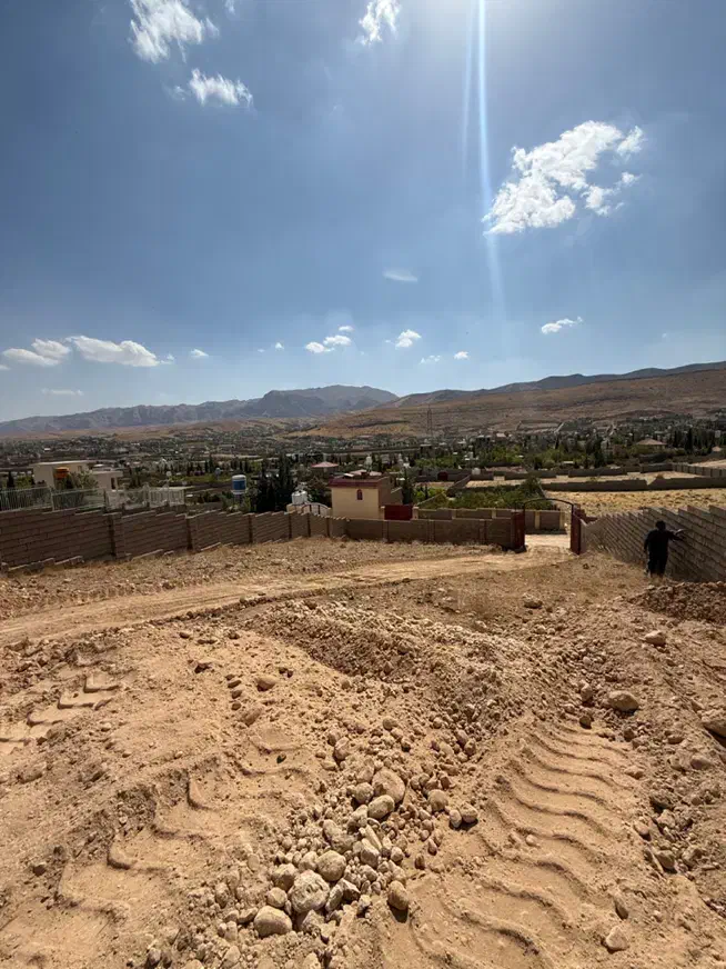 زمین قلات با سهمیه آب|فروش زمین و ملک کلنگی|شیراز, قلات|دیوار