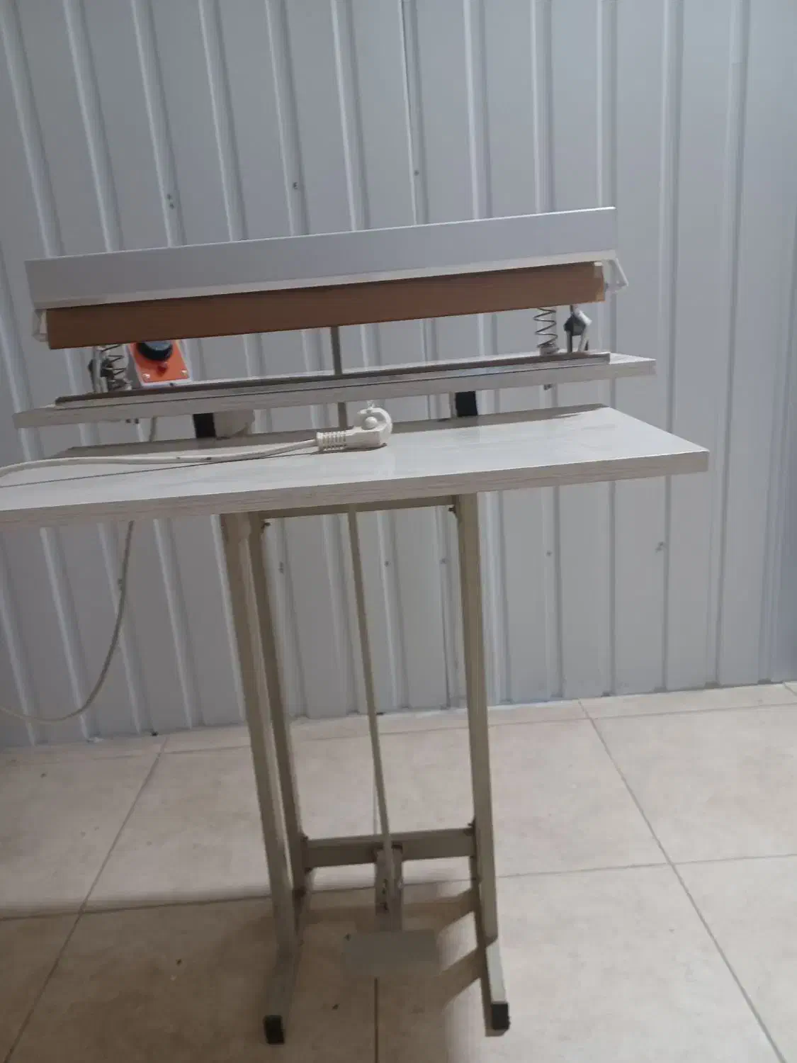 اتو پرس پدالی نو|اتو و لوازم اتو|خسروشاه, |دیوار