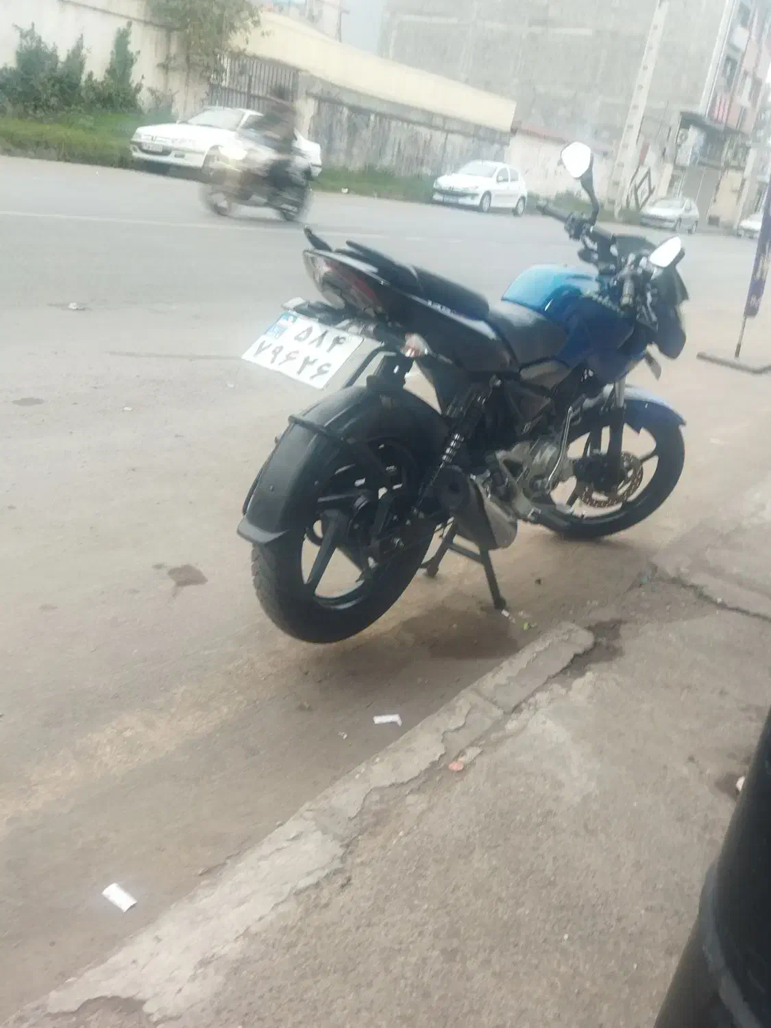 موتور پالس ۱۳۵|موتورسیکلت|رشت, کوی یخ|دیوار