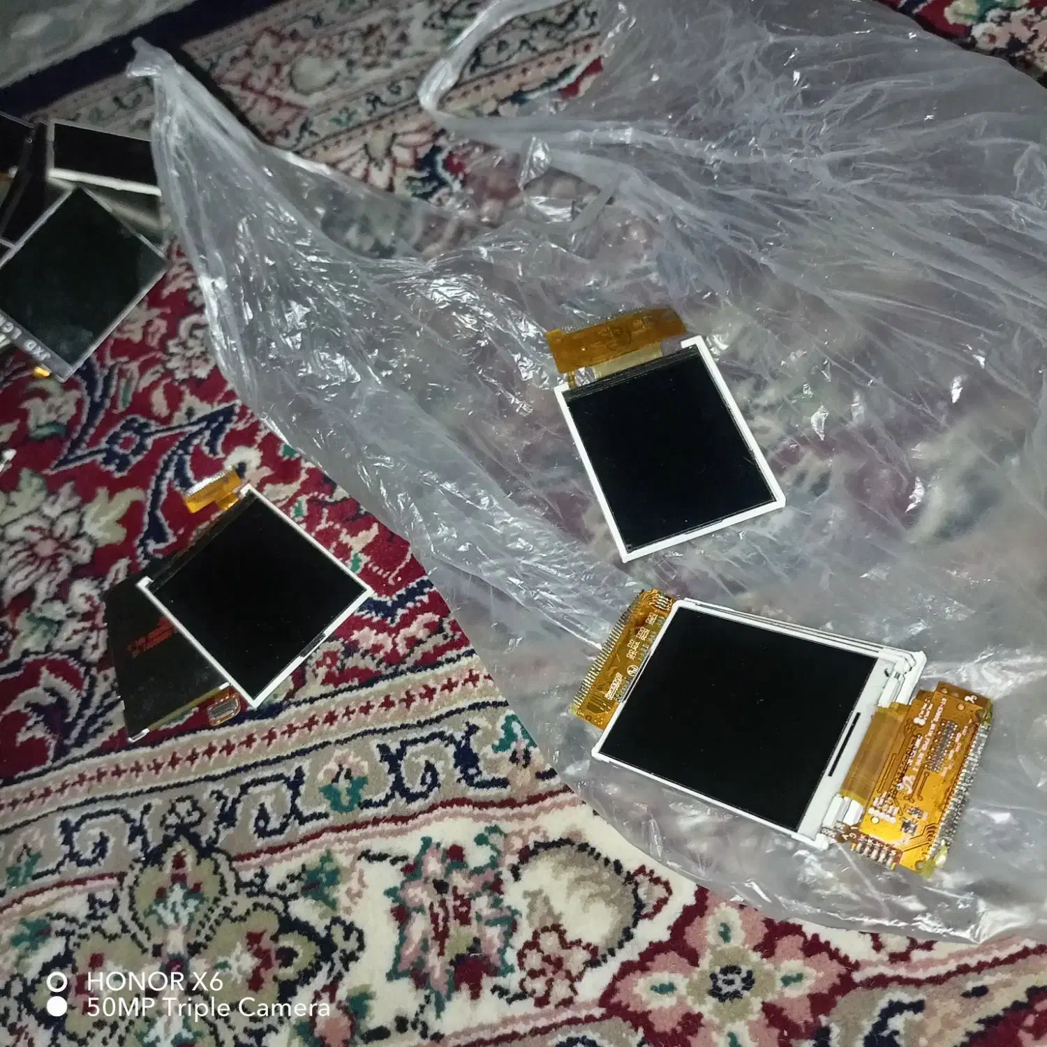 ال سی دی(تعداد زیادی)دونه ای40تا50هزارتومن|تلویزیون و پروژکتور|مشهد, شهرک ابوذر|دیوار