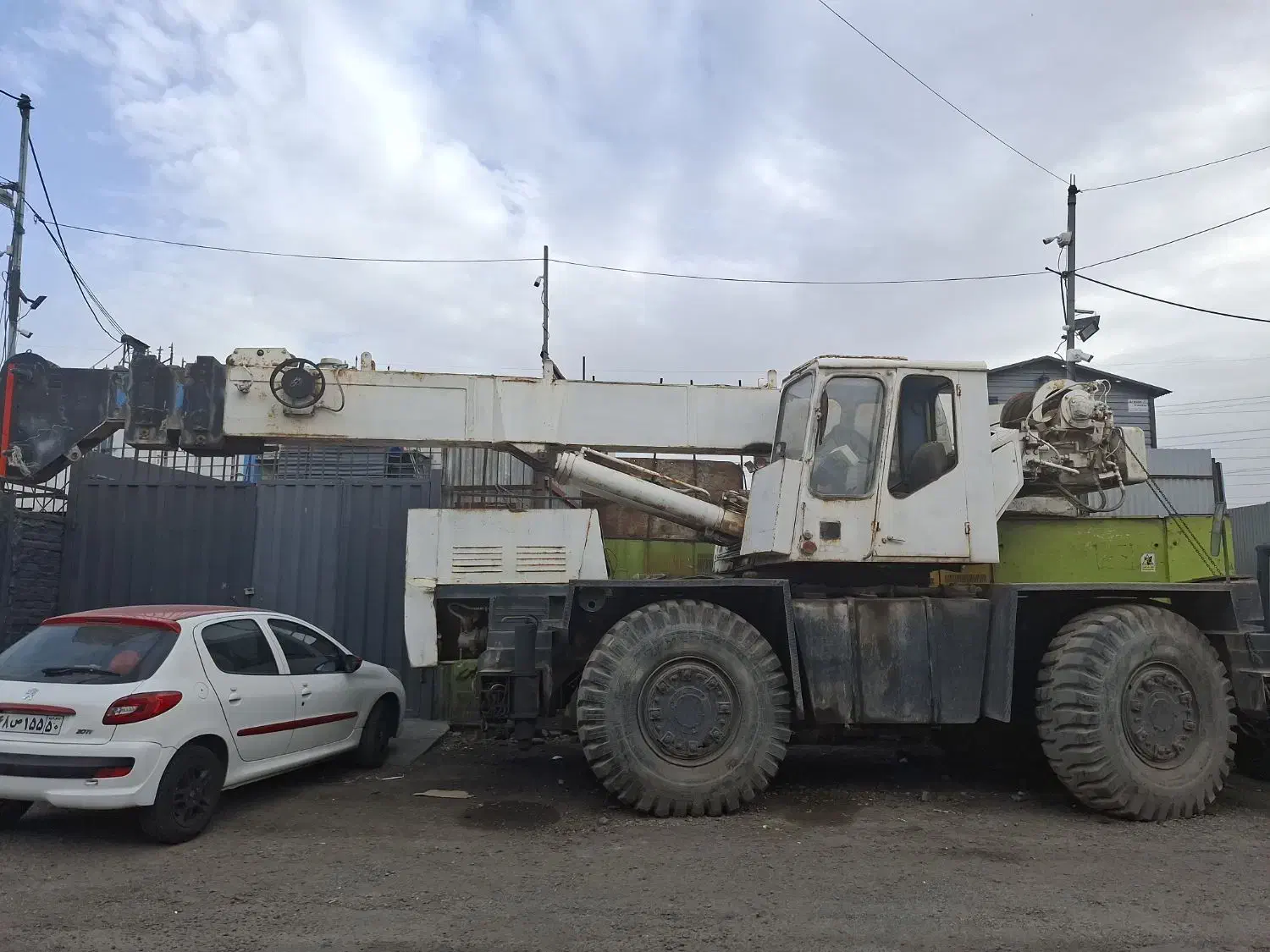 جرثقیل ۳۰ تن کارگاهی|خودرو سنگین|ری, دولت‌آباد|دیوار