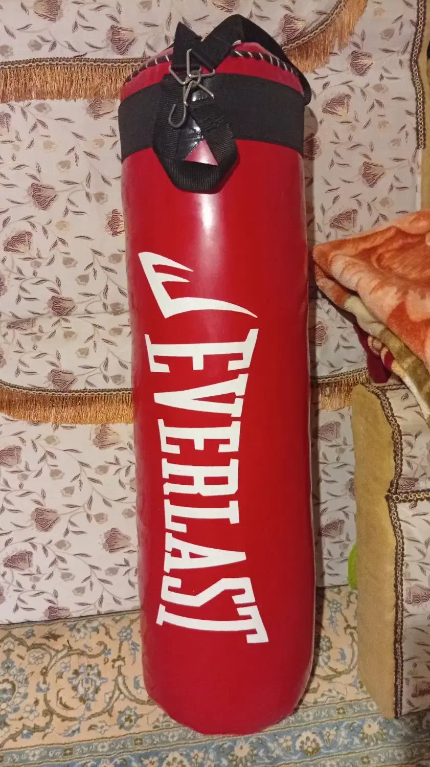 یک عدد کیسه بوکس نو نو|تجهیزات ورزشی|کوهدشت, |دیوار