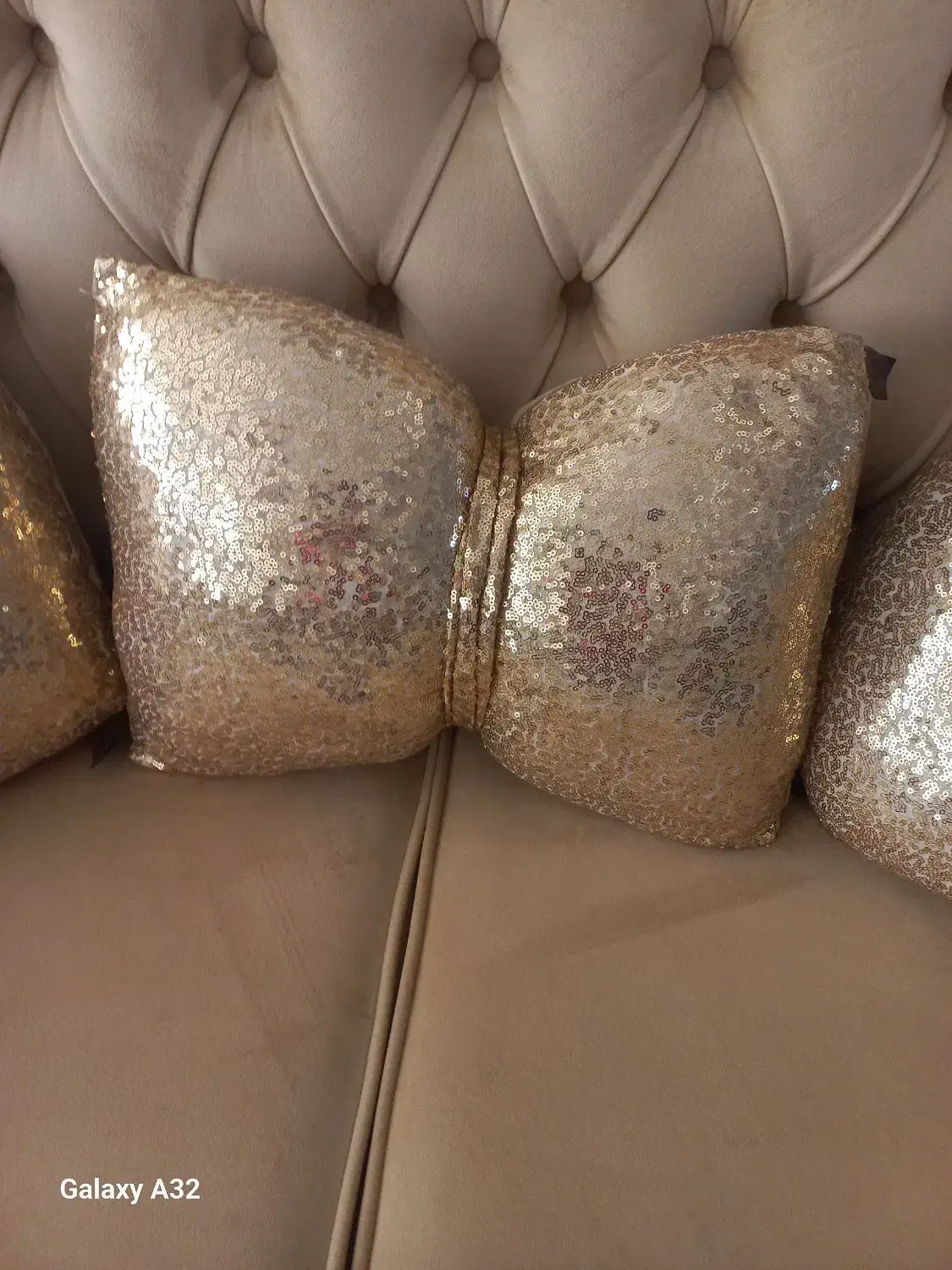 سه عدد کوسن|پرده، رانر، رومیزی|لنگرود, |دیوار