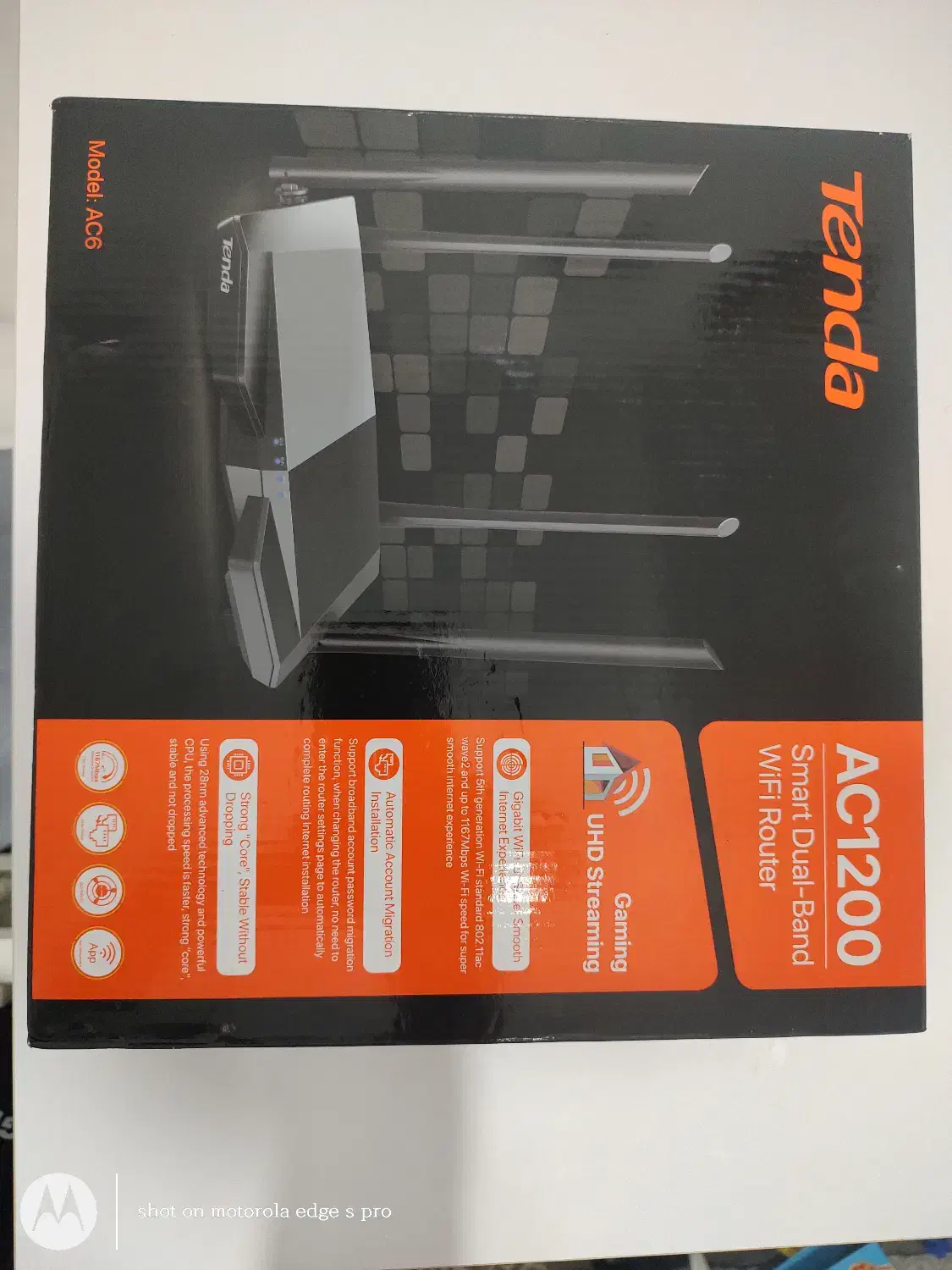 مودم روتر tenda  AC۱۲۰۰  مدل AC۶|مودم و تجهیزات شبکه|صباشهر, |دیوار