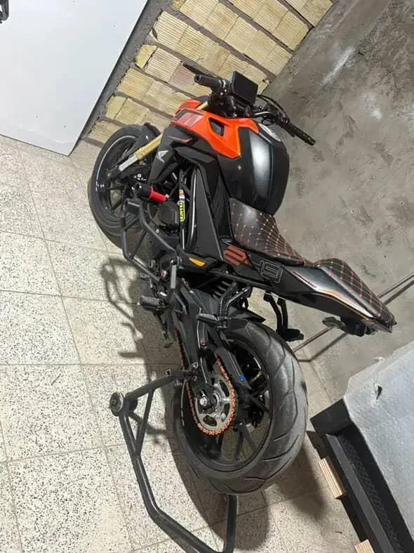 موتور کی وی ۲۵۰|موتورسیکلت|سیرجان, |دیوار