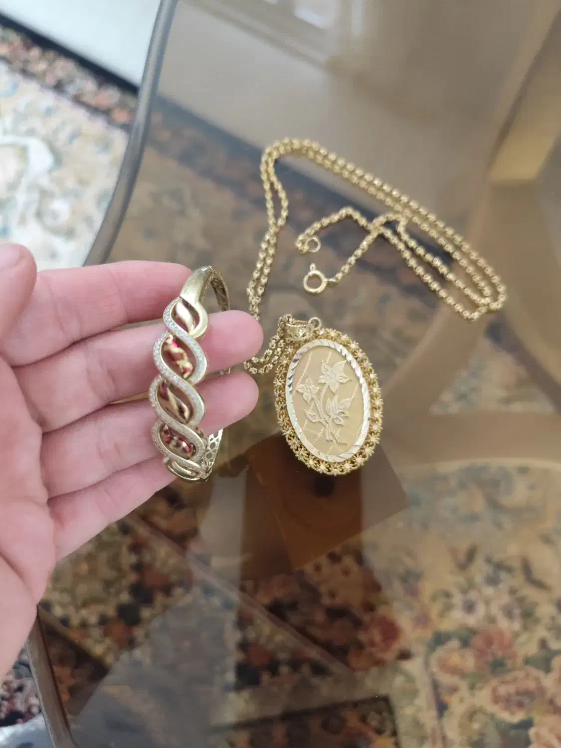 دستبند و شمش گردنبند|جواهرات|اصفهان, شهرک کوثر|دیوار