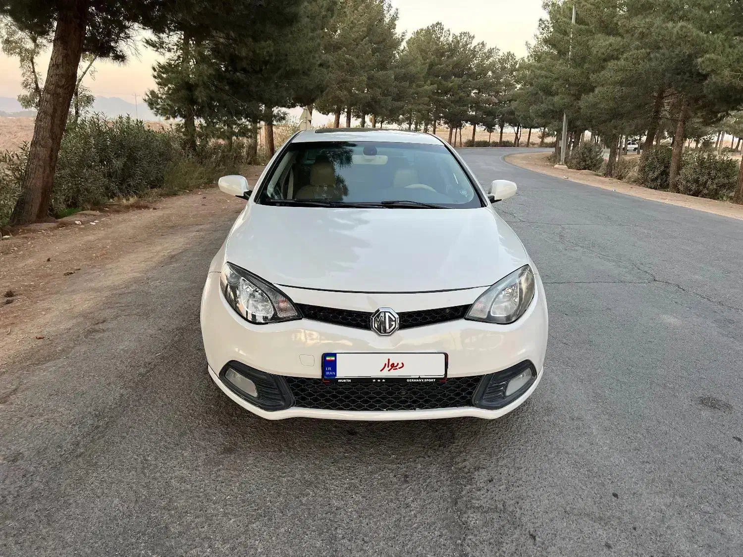 ام جی 6 مگنت مدل ۲۰۱۲ داخل کرم|خودرو سواری و وانت|اصفهان, دانشگاه اصفهان|دیوار