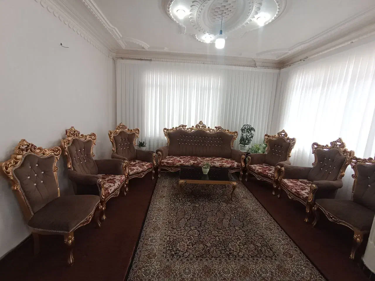 مبلمان|مبلمان خانگی و میز عسلی|مریوان, |دیوار