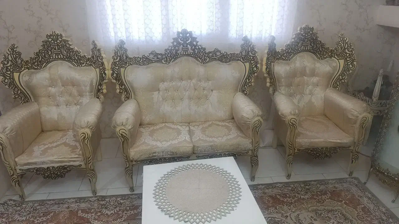 مبل هفت نفره|مبلمان خانگی و میز عسلی|نسیم‌شهر, |دیوار