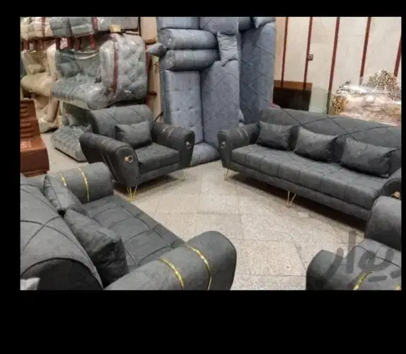 اسکارلت پایه فلزی|مبلمان خانگی و میز عسلی|بندر امام خمینی, |دیوار