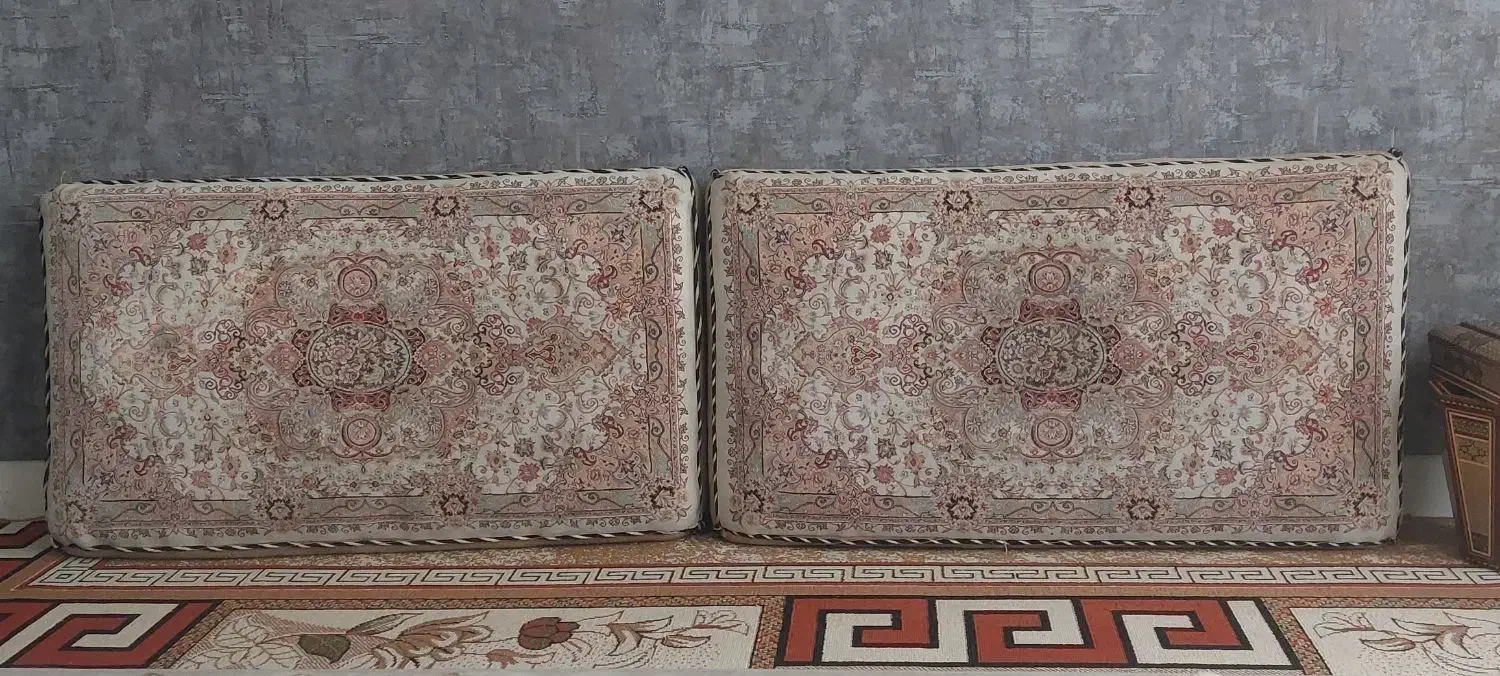 پشتی|پشتی|کرج, ساماندهی|دیوار