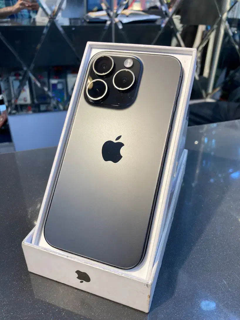 ایفون 15pro 256GB Zaa|موبایل|رشت, حاجی آباد|دیوار