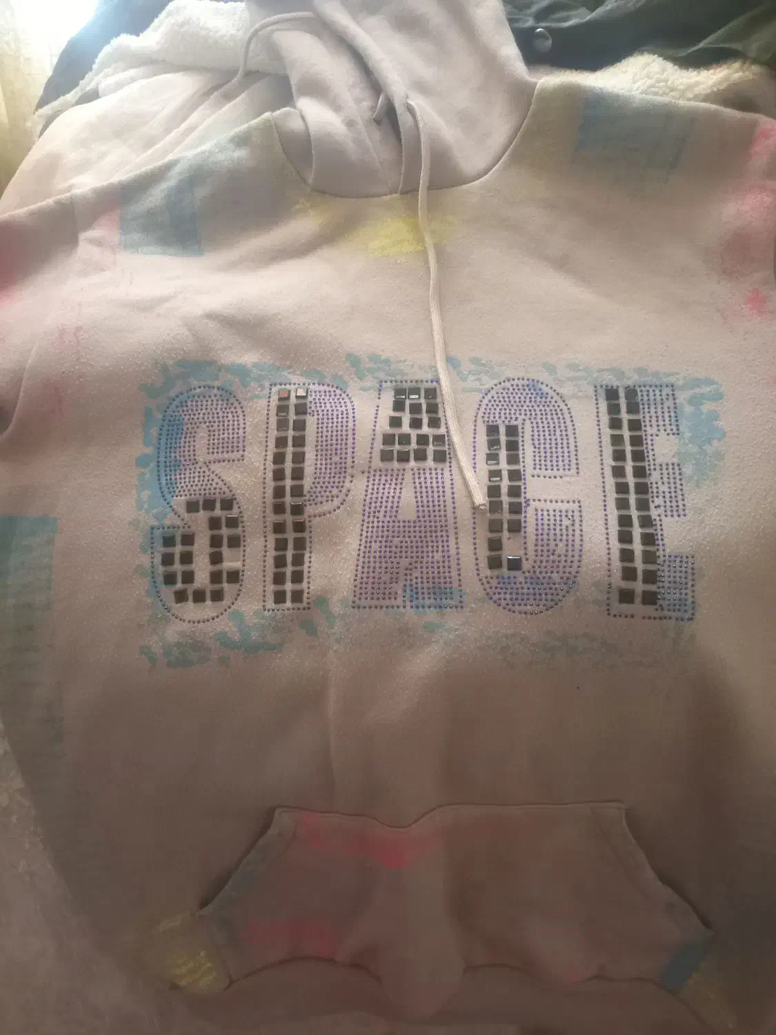 حودی|لباس|صفی آباد, |دیوار