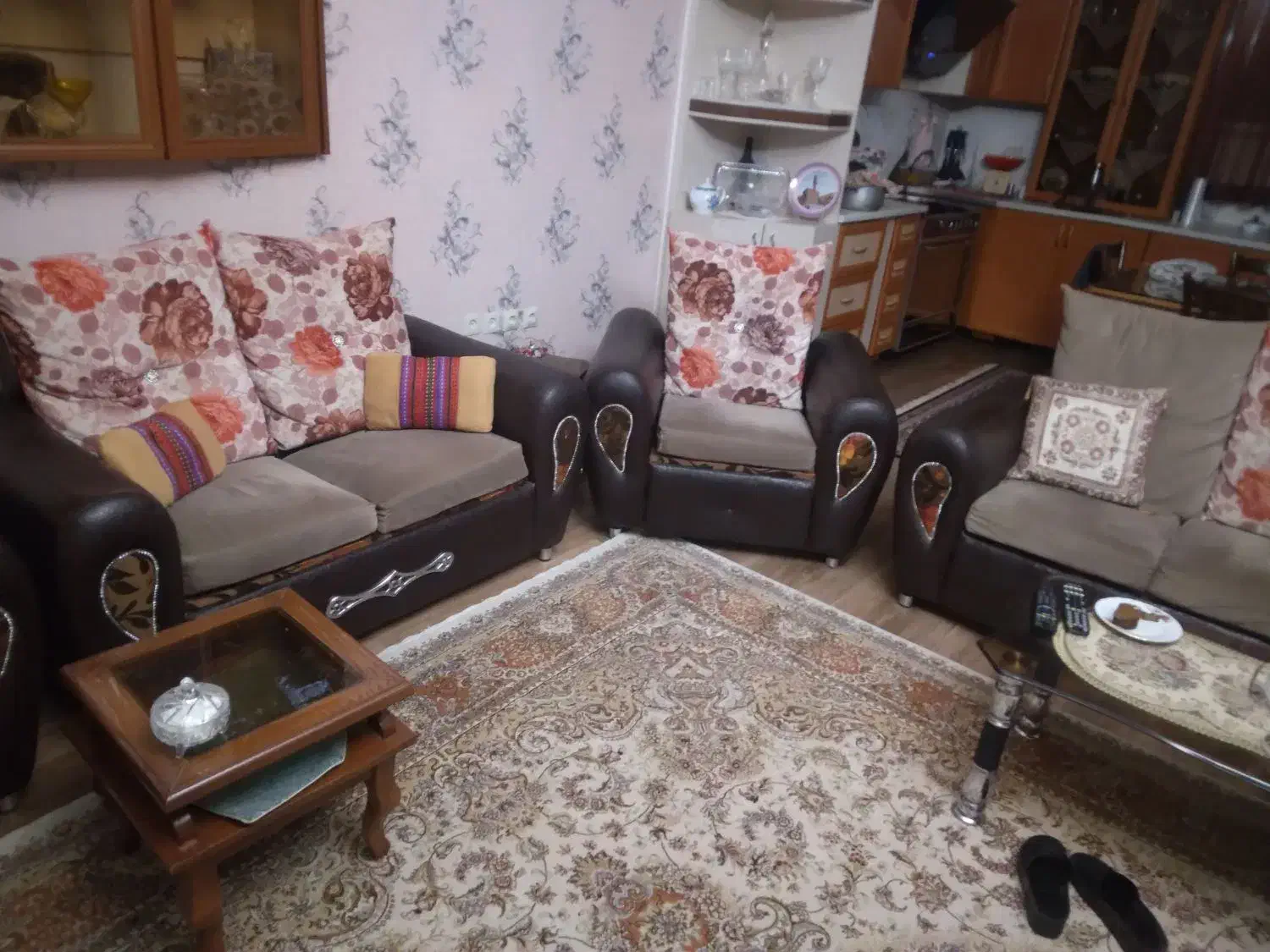 فروش مبل ۹ نفره|مبلمان خانگی و میز عسلی|اسکو, |دیوار