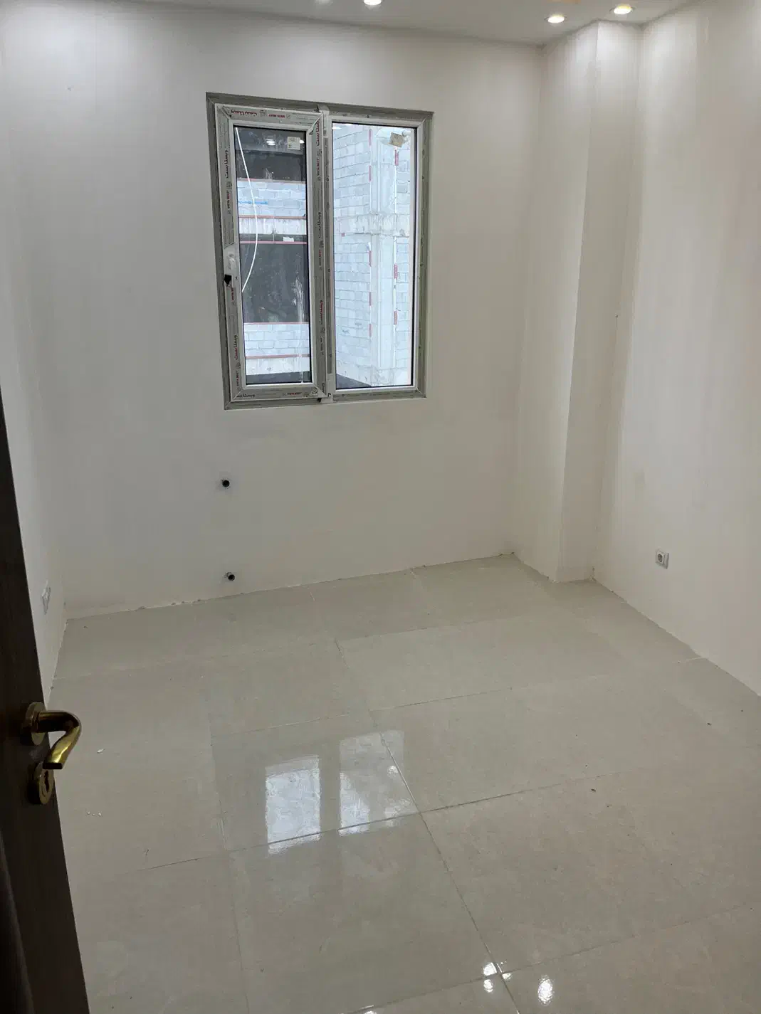 واحدکلیدنخورده در قلب بلوار دانش|فروش آپارتمان|کاشان, دانش|دیوار