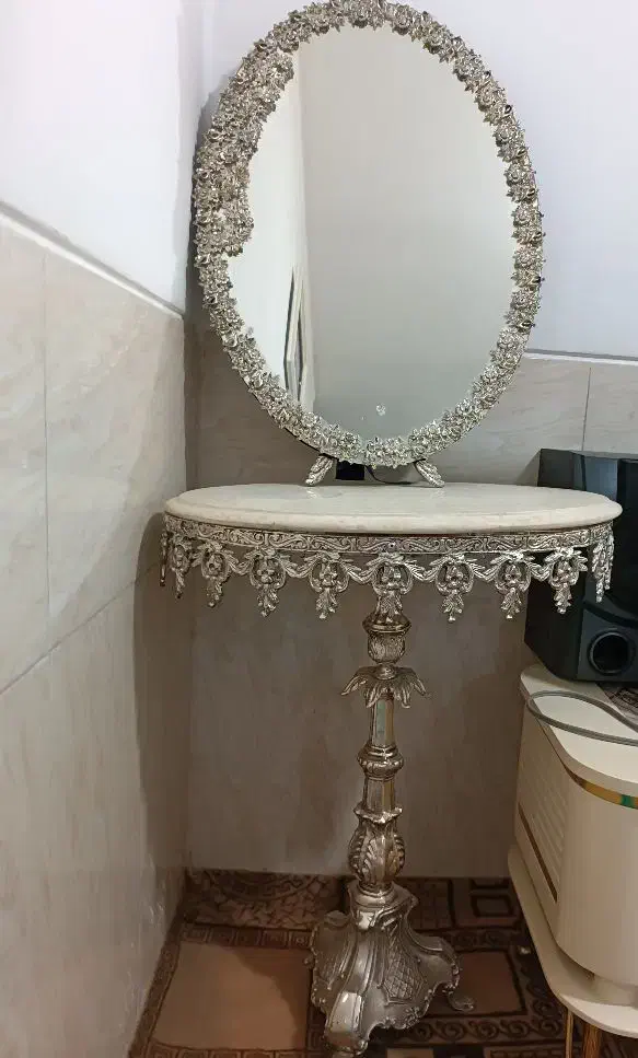 آینه و میز|بوفه، ویترین، کنسول|همدان, |دیوار