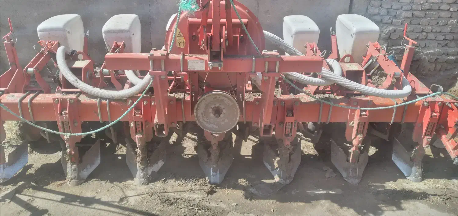 بذرکار چغندر|ماشین‌آلات صنعتی|شیروان (لرستان), |دیوار