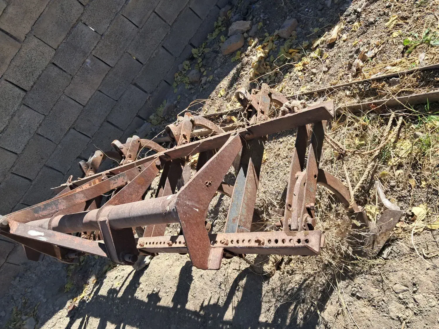 فروش گاوآهن رومانی با کنتیواتور|ماشین‌آلات صنعتی|سیلاخور, |دیوار