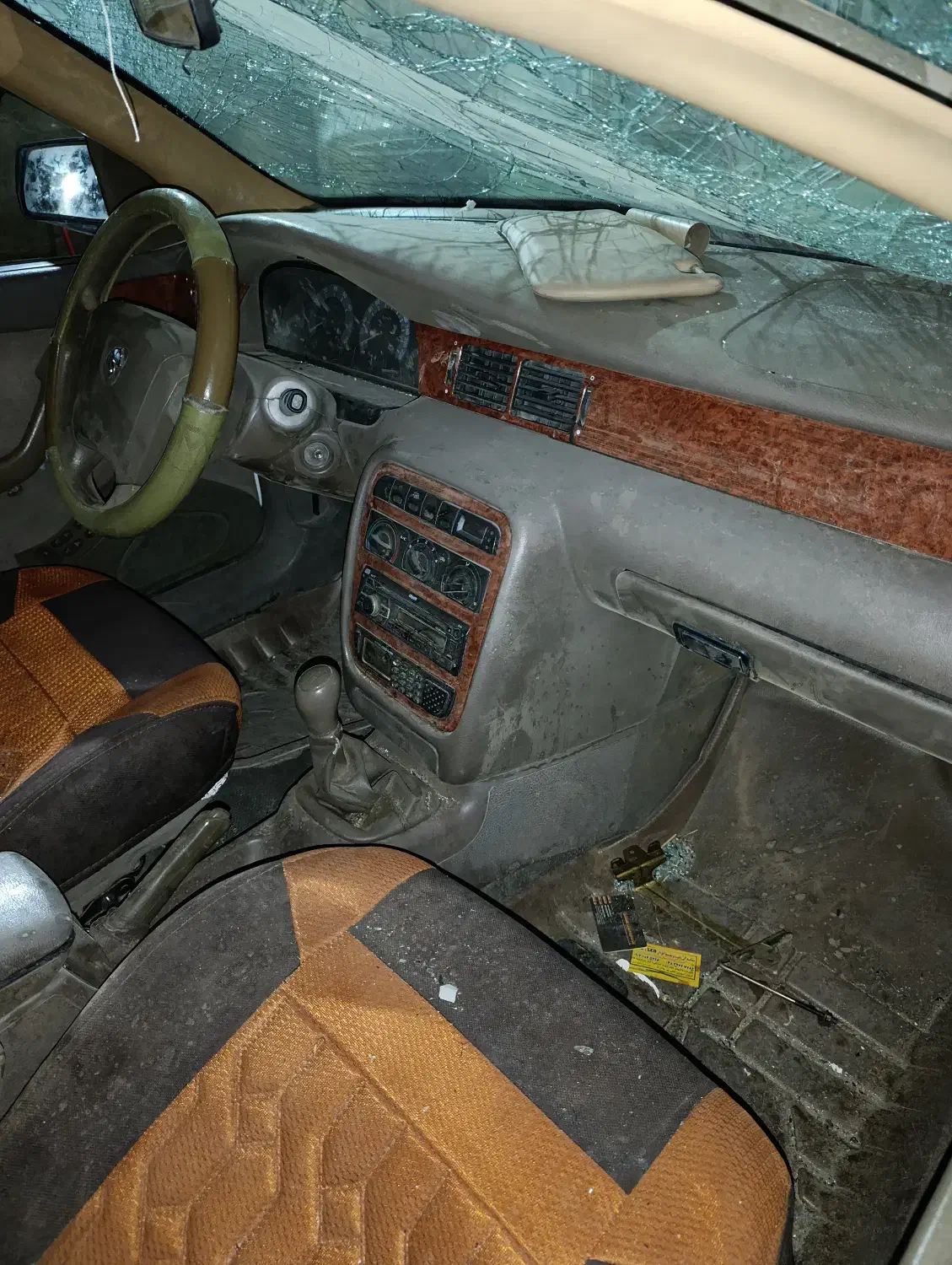 سمند تصادفی مدل ۹۴تصادفی روشن حرکت|خودرو سواری و وانت|لاران, |دیوار