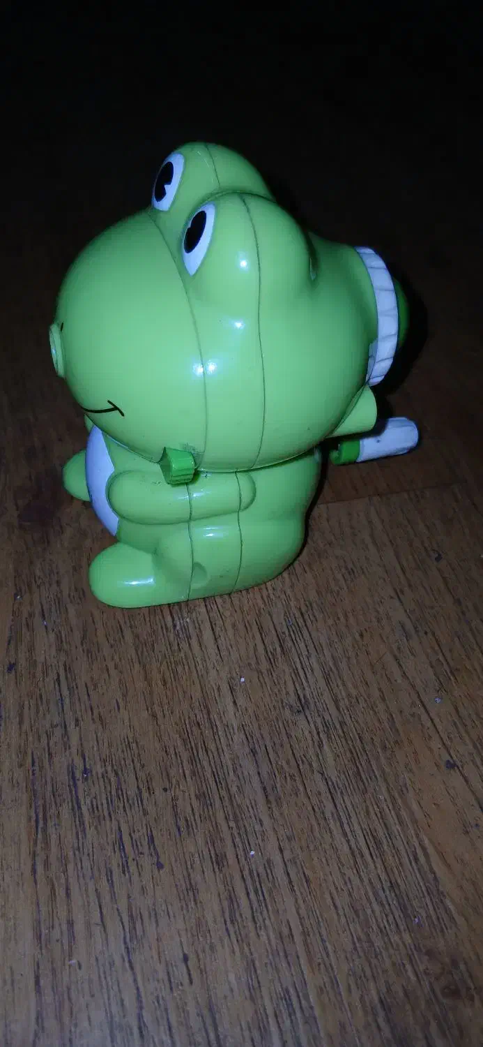 مداد تراش خارجی|لوازم التحریر|رشت, دباغیان|دیوار