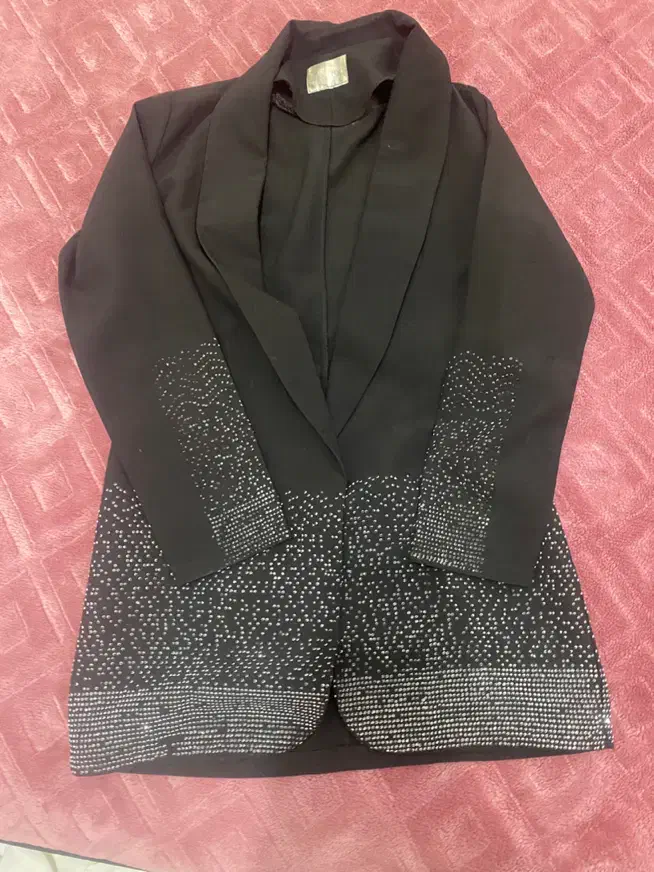 لباس|لباس|پارس‌آباد, |دیوار