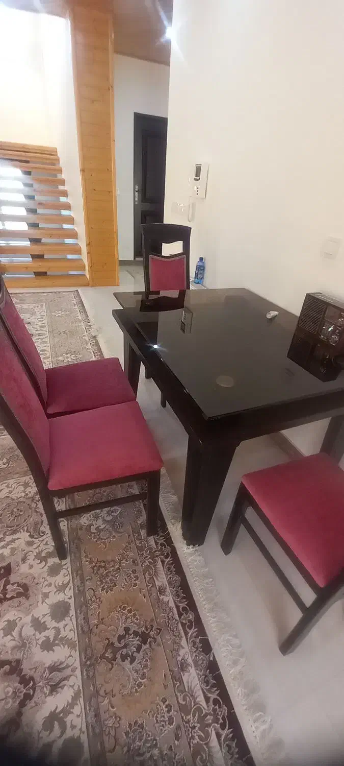 میز و صندلی غذا خوری ۴ نفره|میز و صندلی غذاخوری|نوشهر, |دیوار