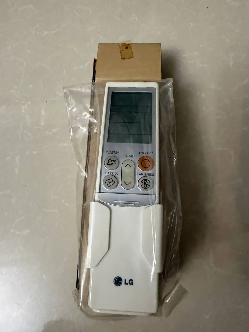 ریموت کنترل اصلی کولر گازی LG مدل AKB73255303 نوو|کولر گازی و فنکوئل|تهران, کرمان|دیوار