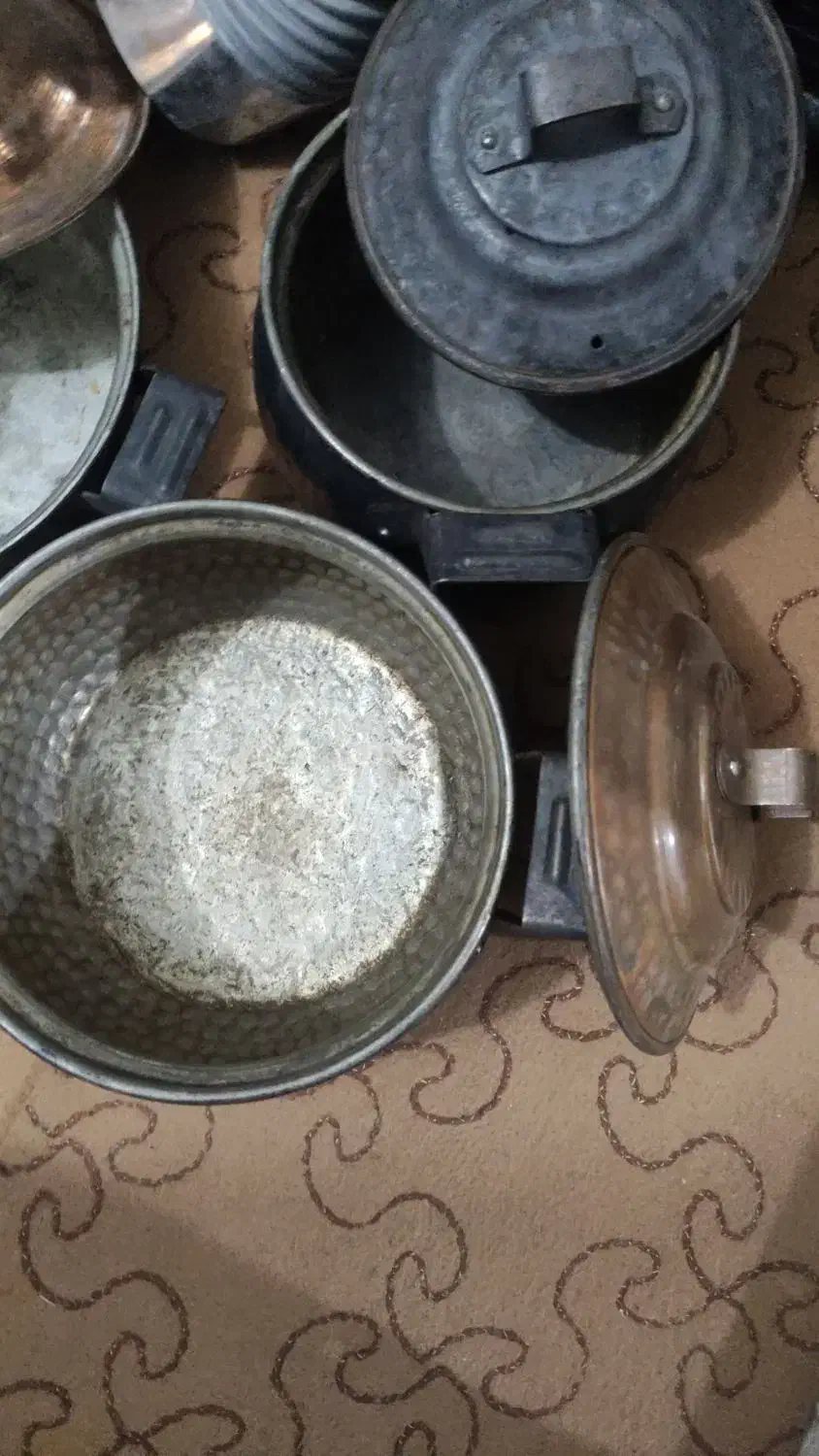 ظروف مسی و. توستر|کلکسیون و سرگرمی|قم, امامزاده ابراهیم|دیوار