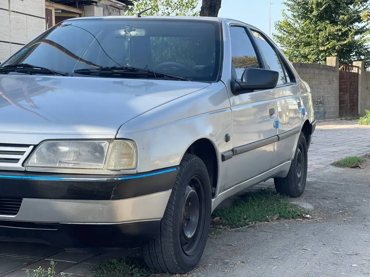 پژو405|خودرو سواری و وانت|رشت, حافظ آباد|دیوار