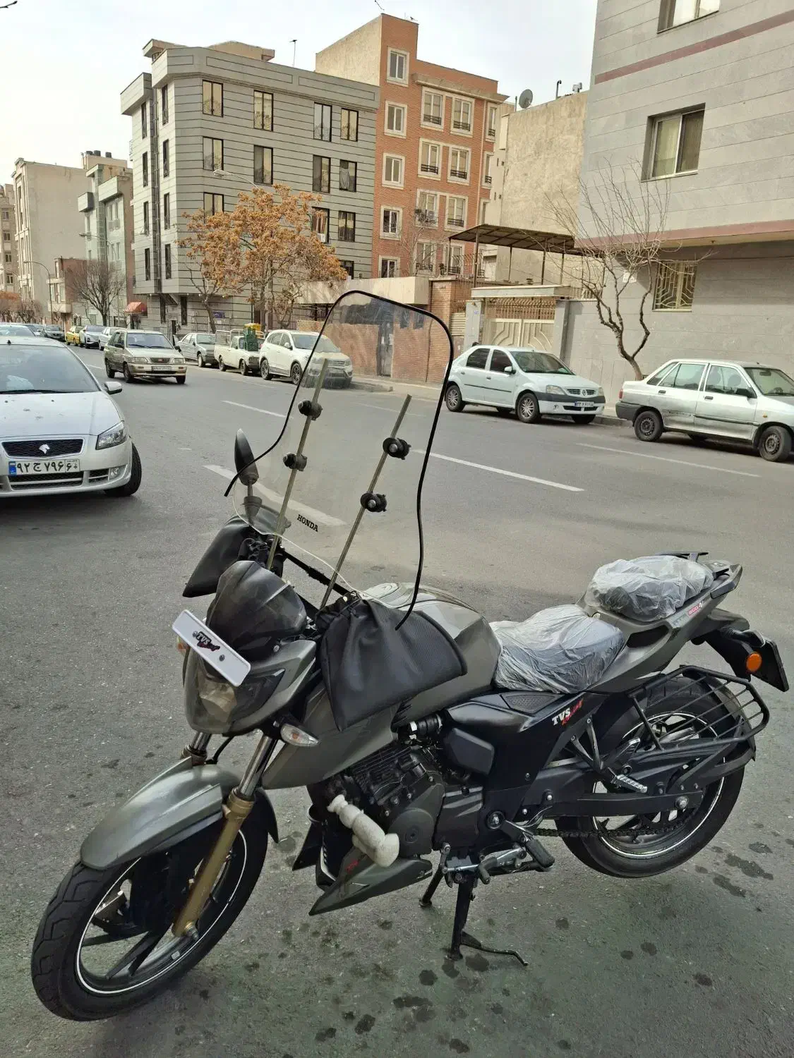 اپاچی ۲۰۰|موتورسیکلت|تهران, پرستار|دیوار