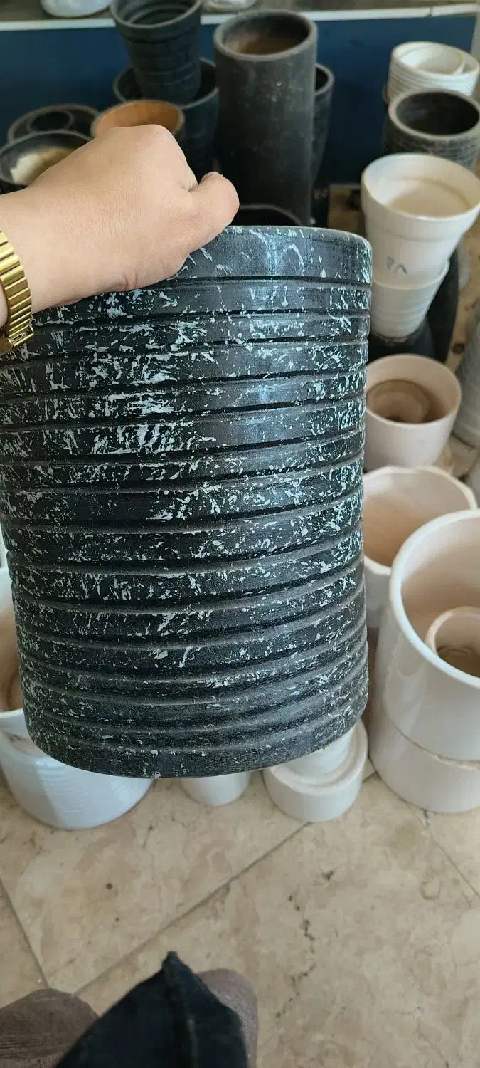 گلدان سفالی و سرامیکی از 20 تا 60 هزار تومان نو|گل و گیاه طبیعی|نیشابور, فردوس شمالی|دیوار