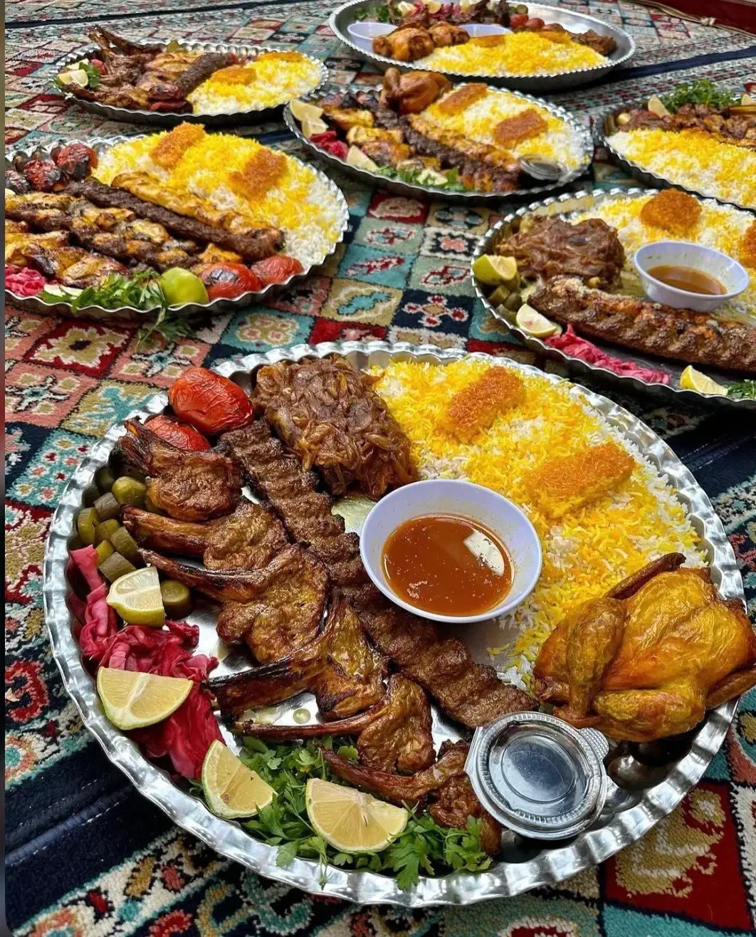 استخدام کارگرساده و ماهر در رستوران|استخدام خدمات فروشگاه و رستوران|تهران, تجریش|دیوار